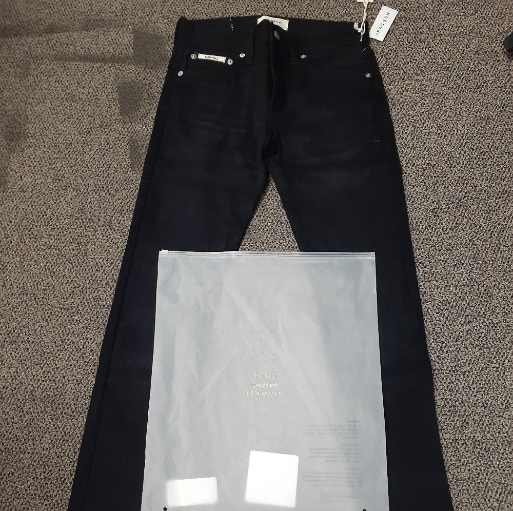 Fear of God Essentials  skinny jeans